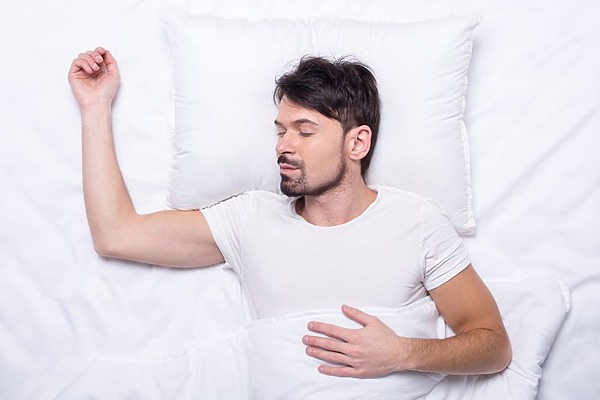 how to sleep after hair transplant