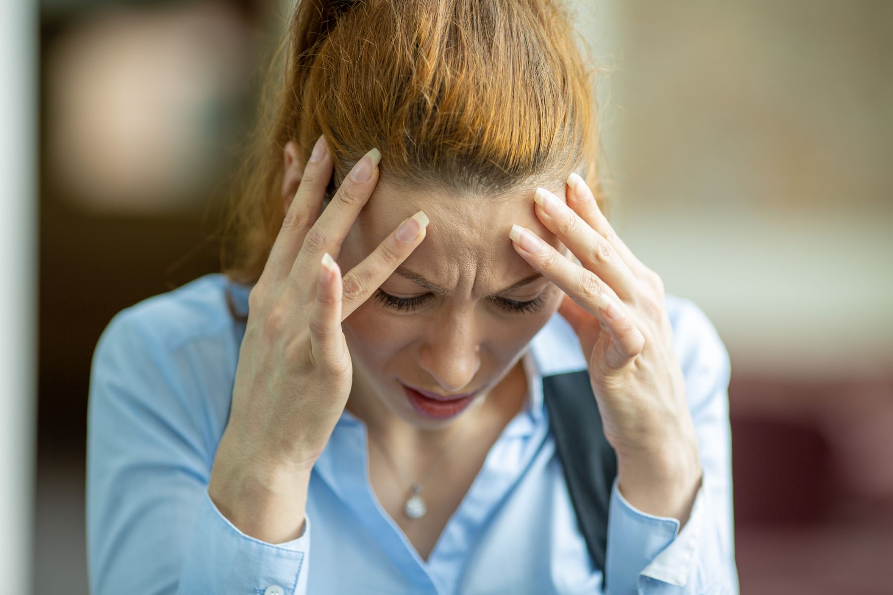 Can stress cause female hair loss at the temples?