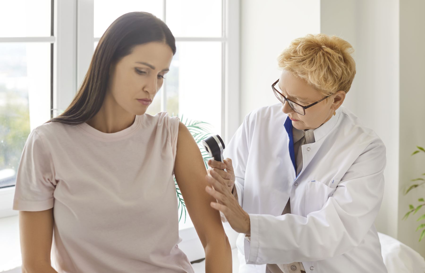 Follicular Eczema: Causes, Symptoms, Treatment