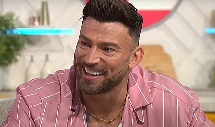 Jake Quickenden Hair Transplant
