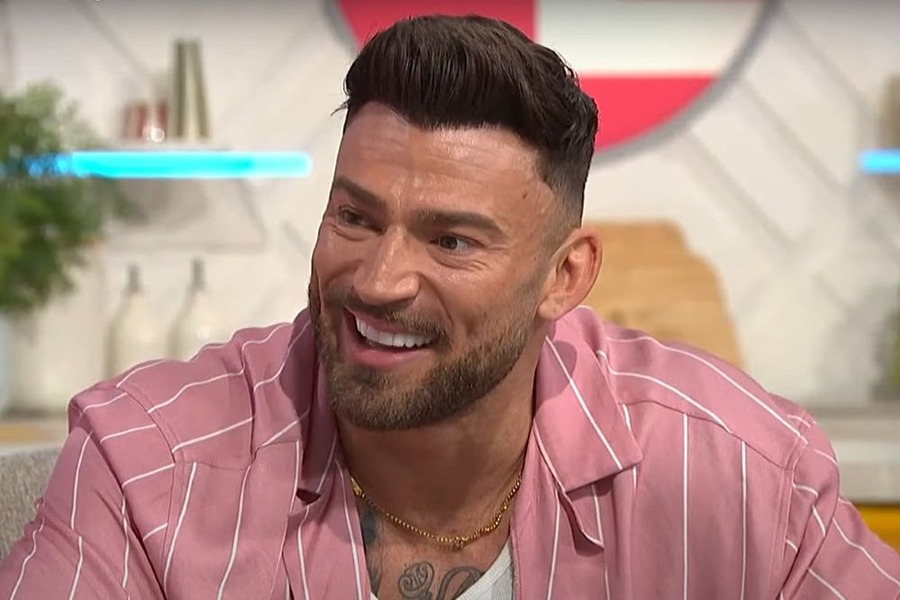 Jake Quickenden Hair Transplant