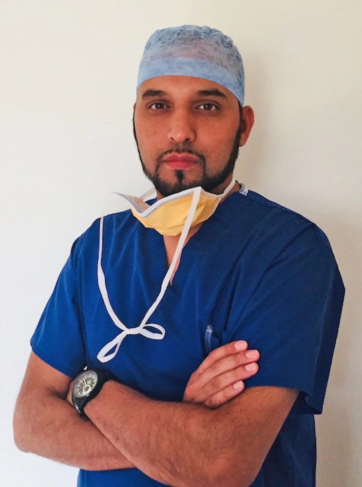 Dr. Ismail Ughratdar