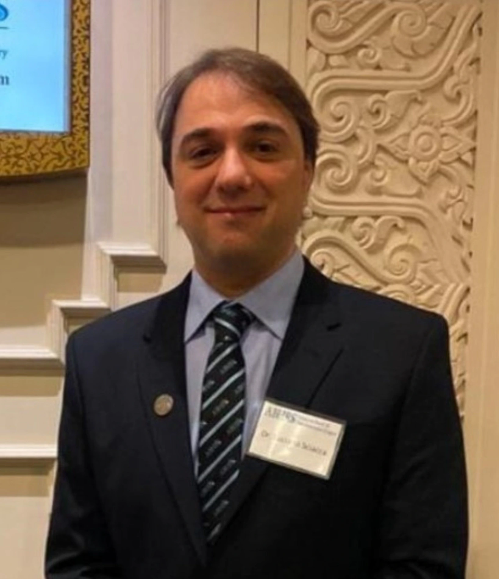 Dr. Luciano Sciacca