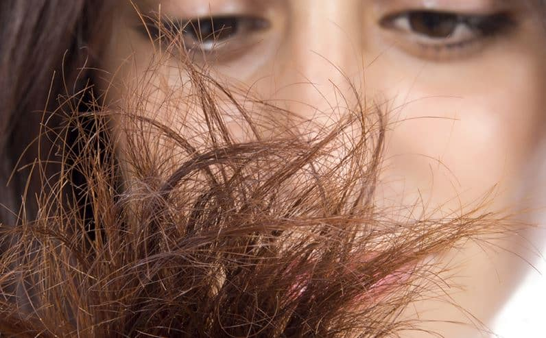 Split Ends Vs Healthy Hair Featured Image